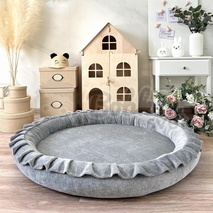 Detské hniezdo okrúhle s volánom VELVET / podložka na hranie 120 cm - sivá