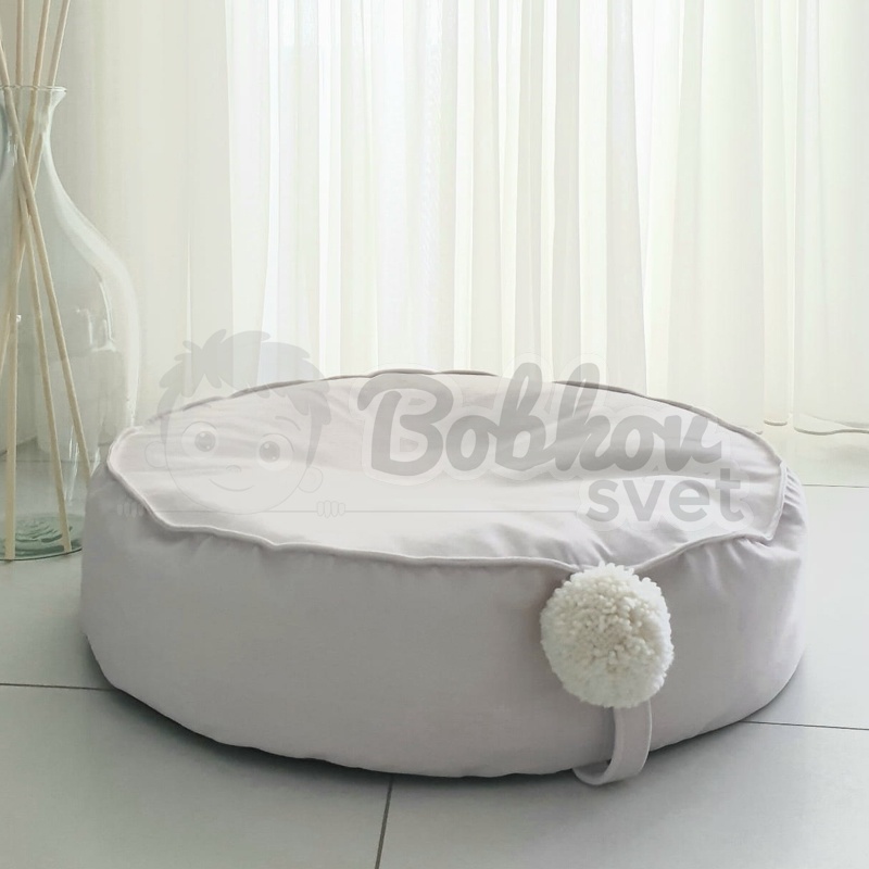 Detská pufa na sedenie s ozdobným POMPOM - smotanová