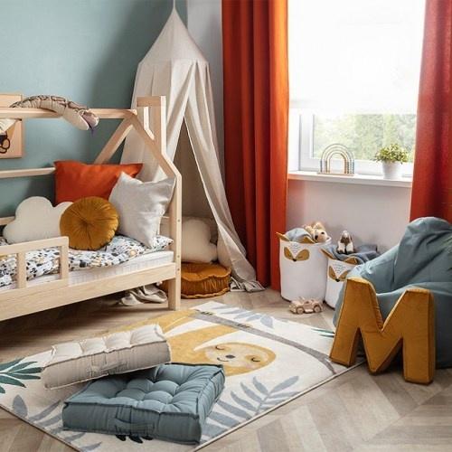 Dekoračný vankúš do izby VELVET písmená z abecedy