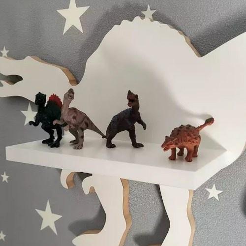 Drevená detská polička na stenu DINO 