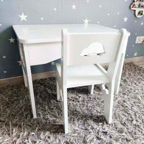 SET stolík a stolička pre deti s nápadným výrezom