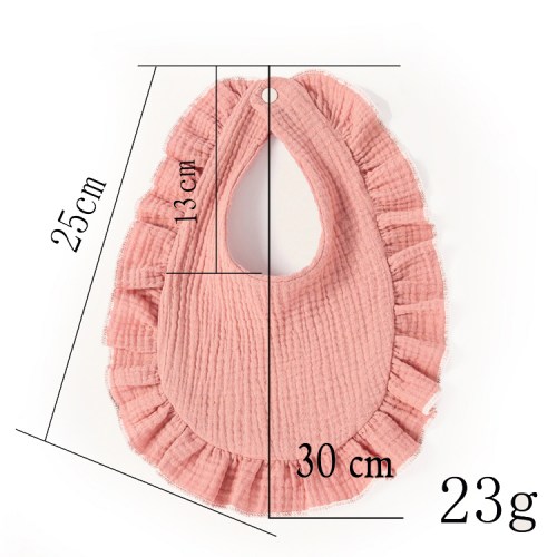 Mušelínový slintáčik / podbradník MADAM BASIC s volánikom