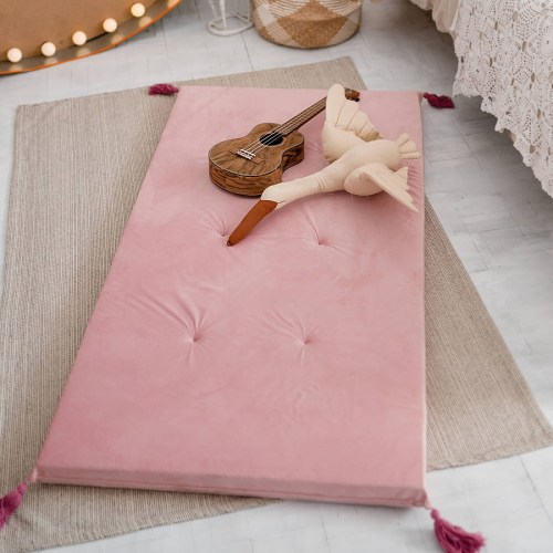 Vintage penová podložka na hranie VELVET 150 x 80 cm so strapcami 