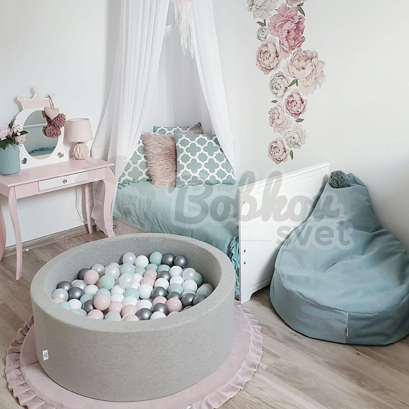 Sedací vak / puf s ozdobným brmbolcom kolekcia VELVET - tmavá mäta